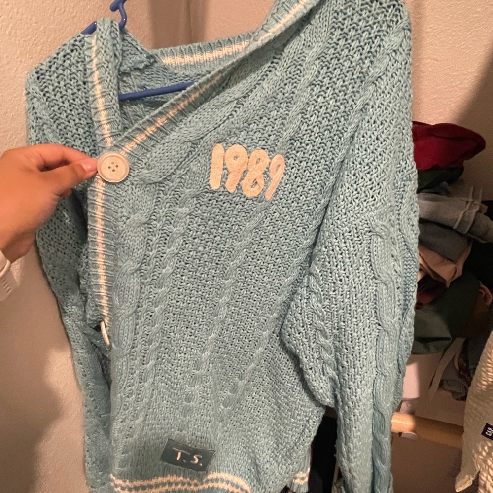 Taylor Swift 1989 Cable Knit Sweater